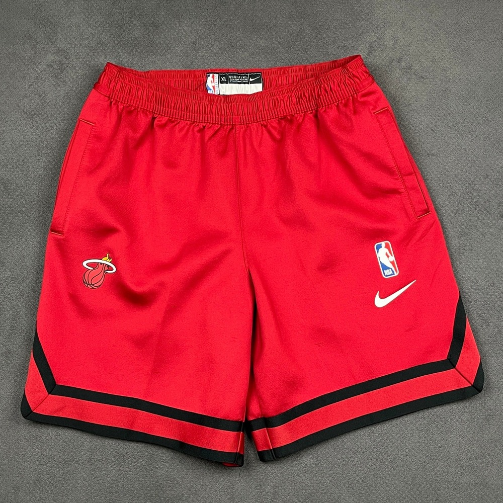 Miami Heat Nike Basketball Shorts Mens XL Red Dri-FIT DR0754-608